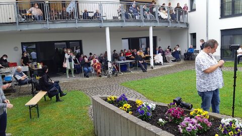 Konzert am Alten- und Pflegeheim St. Elisabeth in Hosenfeld