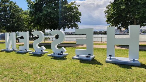 Die "HESSEN-Buchstaben" in Mainz-Kastel