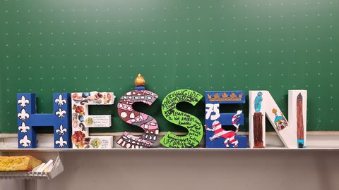 Kleine Hessen-Buchstaben der Georg-August-Zinn-Schule Darmstadt-Wixhausen Kleine Hessen-Buchstaben der Georg-August-Zinn-Schule Darmstadt-Wixhausen