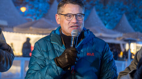 Ministerpräsident Boris Rhein eröffnet Wiesbaden on Ice. Ministerpräsident Boris Rhein eröffnet Wiesbaden on Ice.