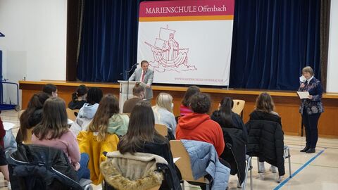 Besuch der Marienschule Offenbach  Besuch der Marienschule Offenbach