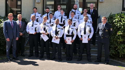 Gruppenfoto: Indienststellung der Wachpolizei Teilgruppe Frankfurt